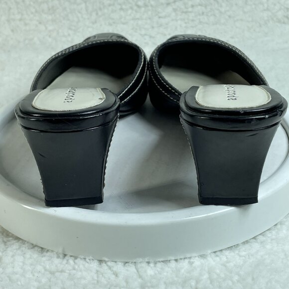 Apostrophe Mules Womens Size 7.5 Black Slide On Mules 2 Inch Block Heel Leather - Picture 3 of 10